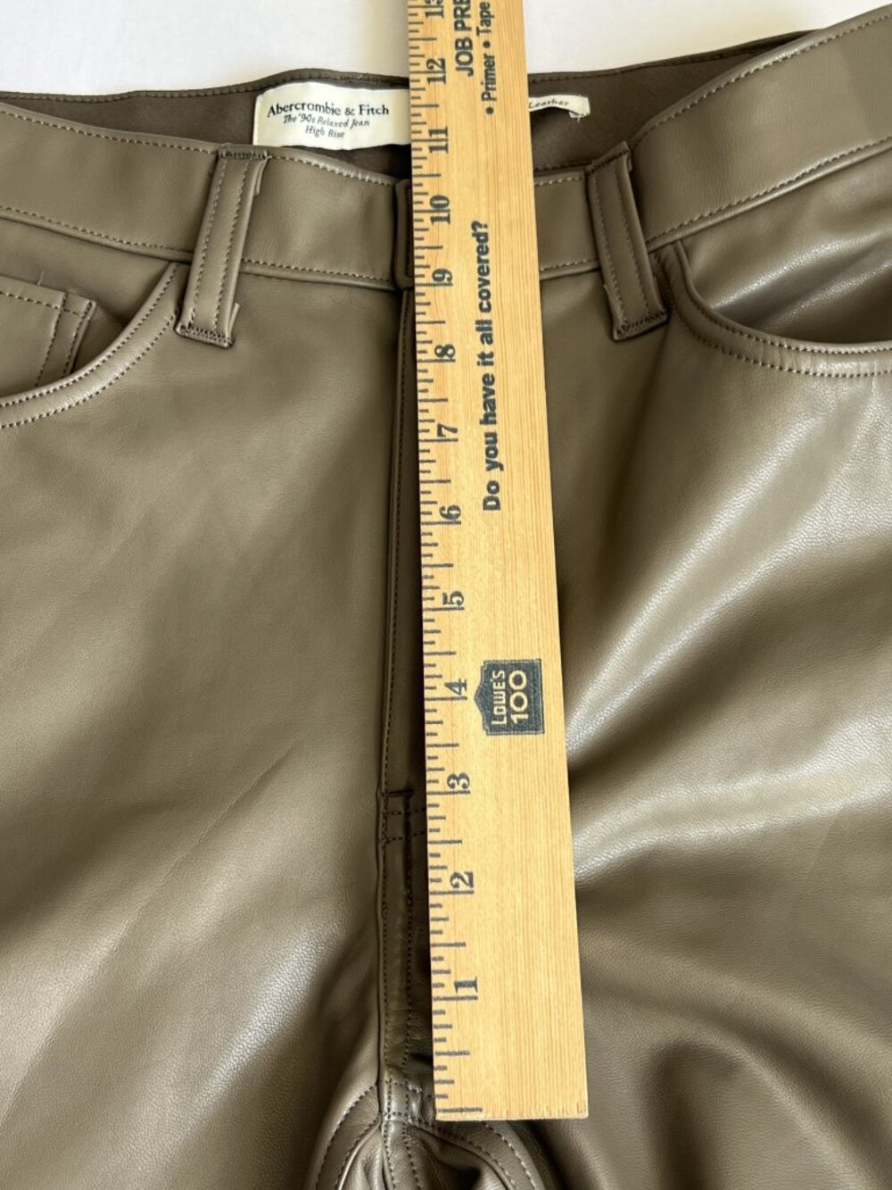 Abercrombie Fitch 90s Relaxed Vegan Leather Cargo Pant 27/4 Taupe High Rise - Picture 7 of 9